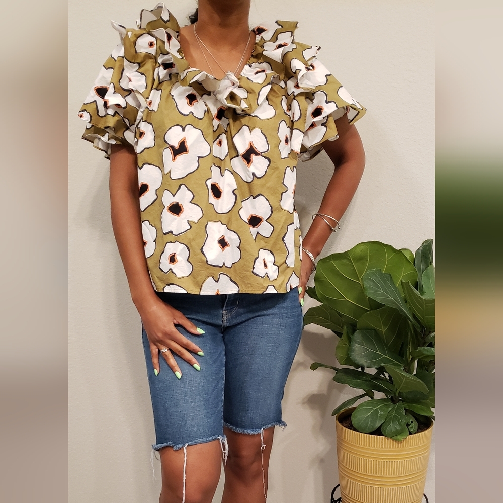Crosby, women's fun floral ruffle top! Small, brown/ white, bohemian 100% cotton